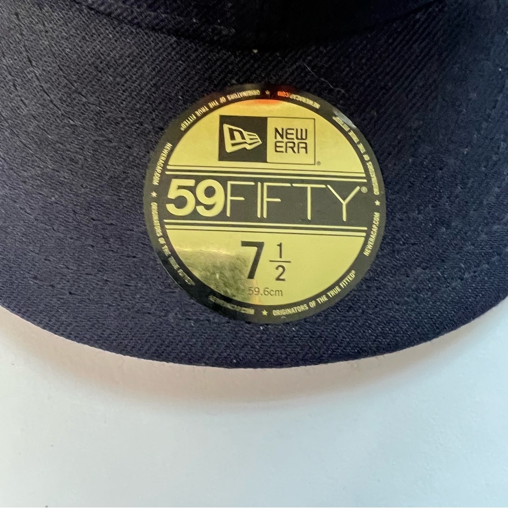 Sold New Era 59Fifty San Diego Padres 1998 World Series Fitted Hat 7 1/2 - Picture 7 of 7